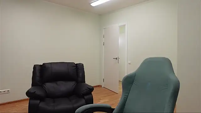 Daniel Shawnn online show from April 8, 2026, 9:37 pm