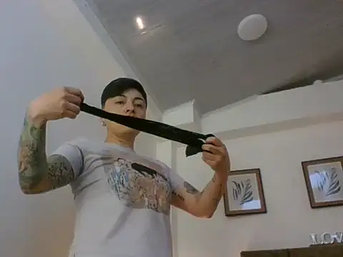 Snapshot of kat_paradise chatting on January 8, 2026, 12:18 pm kat paradise online show from January 8, 2026, 12:18 pm