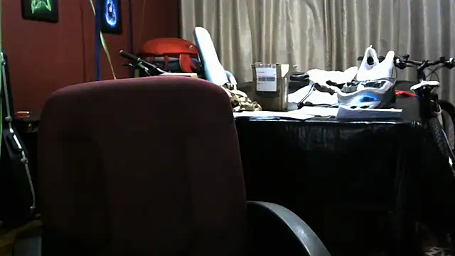 Snapshot of koolchillfun696969 chatting on June 20, 2026, 7:00 am koolchillfun696969 online show from June 20, 2026, 7:00 am