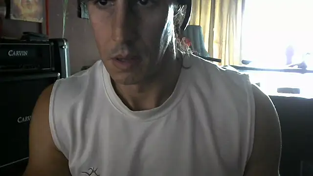 Snapshot of koolchillfun696969 chatting on July 18, 2026, 12:04 am koolchillfun696969 online show from July 18, 2026, 12:04 am