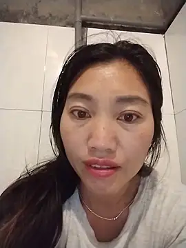 Snapshot of Lovephay8x chatting on May 27, 2026, 10:51 pm Lovephay8x online show from May 27, 2026, 10:51 pm