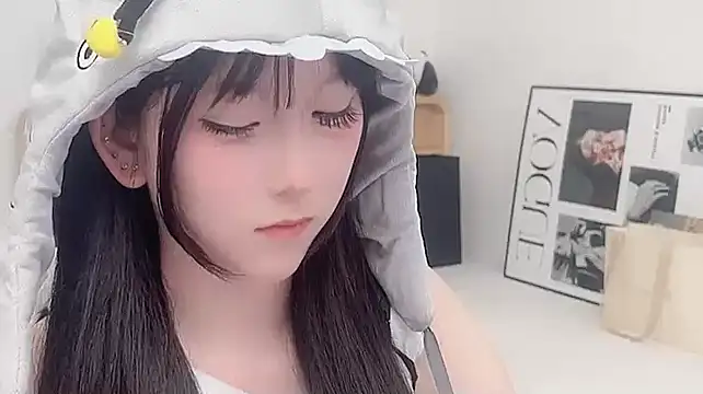 Snapshot of lnua-lnua chatting on January 9, 2026, 1:58 pm lnua-lnua online show from January 9, 2026, 1:58 pm