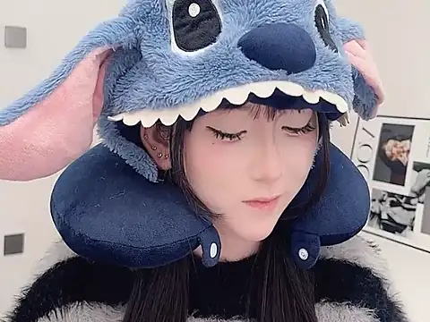 Snapshot of lnua-lnua chatting on January 15, 2026, 2:38 am lnua-lnua online show from January 15, 2026, 2:38 am