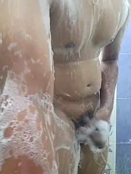 jerryrooh69 online show from March 28, 2026, 4:50 pm