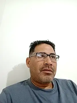 Piscis46 online show from February 13, 2026, 12:23 pm