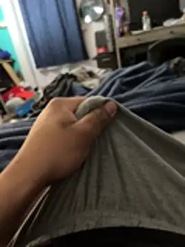 elpapigrande12 online show from February 20, 2026, 6:48 am