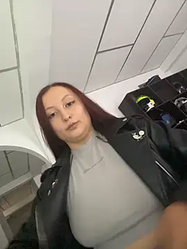 Scarlet auraa online show from March 23, 2026, 6:56 pm