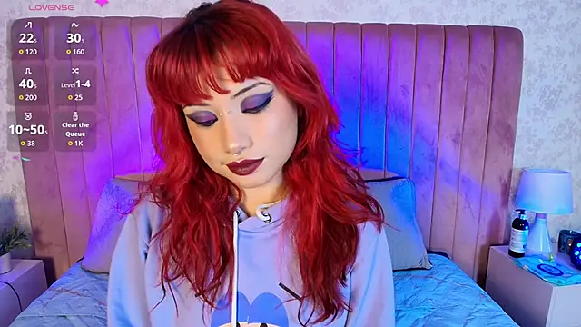 Snapshot of Sienna_Desiree chatting on January 9, 2026, 12:19 pm Sienna Desiree online show from January 9, 2026, 12:19 pm