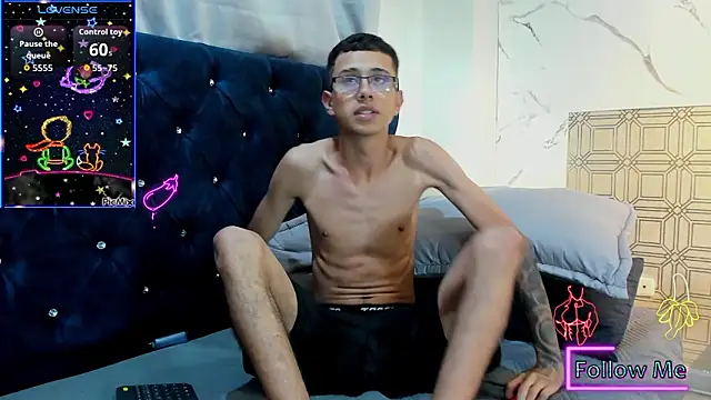 asher lux online show from March 28, 2026, 9:03 pm