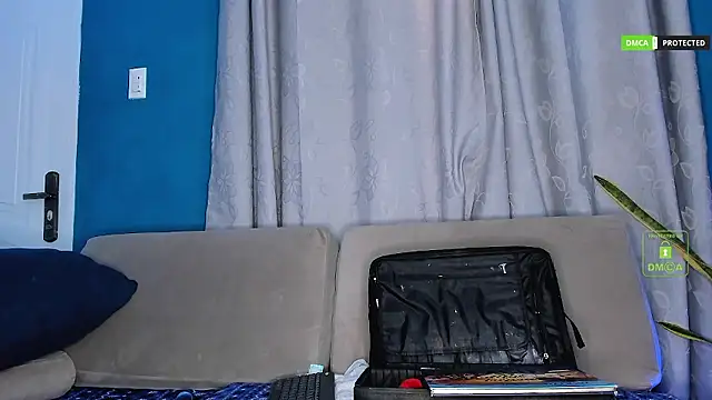 Snapshot of duathelastmilk chatting on January 17, 2026, 8:52 am duathelastmilk online show from January 17, 2026, 8:52 am