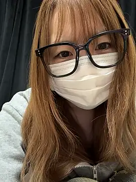 rena  snow online show from April 16, 2026, 9:21 am