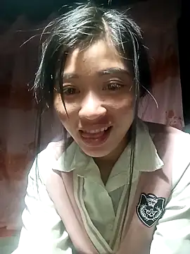 Snapshot of Hiniyk2 chatting on February 9, 2026, 1:04 pm Hiniyk2 online show from February 9, 2026, 1:04 pm