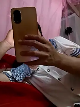 Hiniyk2 online show from May 20, 2026, 3:24 am