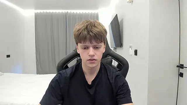 bonekoambalabu online show from April 17, 2026, 2:20 pm