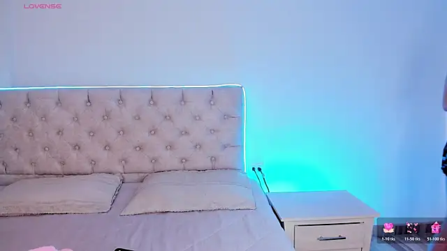 Snapshot of Diamond__cherry69 chatting on February 20, 2026, 1:44 pm Diamond cherry69 online show from February 20, 2026, 1:44 pm