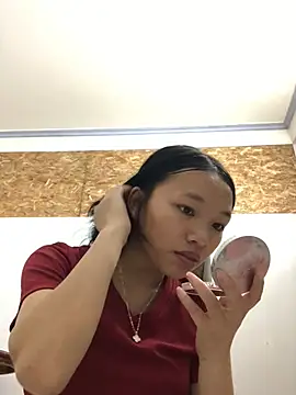 nanaa71 online show from April 4, 2026, 8:12 am