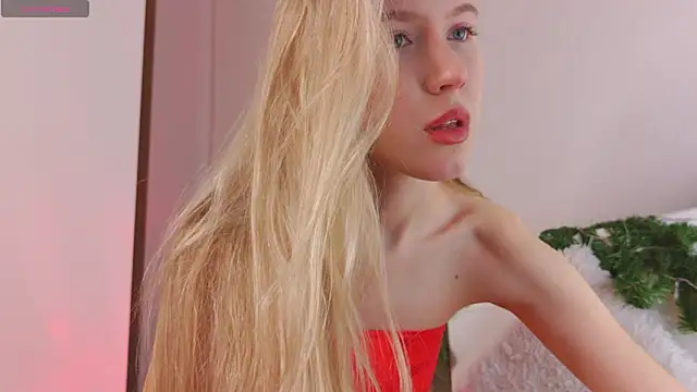 Snapshot of SirenThalassa chatting on February 1, 2026, 7:18 am SirenThalassa online show from February 1, 2026, 7:18 am