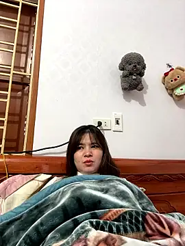 Snapshot of Small_big chatting on January 9, 2026, 12:24 am Small big online show from January 9, 2026, 12:24 am