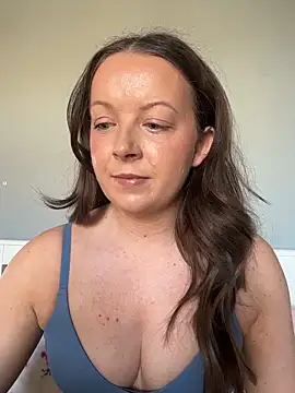 Snapshot of Nova-Vixen chatting on February 27, 2026, 9:09 am Nova-Vixen online show from February 27, 2026, 9:09 am