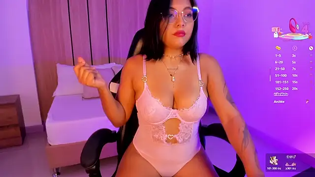 Snapshot of nina_desire_ chatting on May 28, 2026, 2:09 am nina desire online show from May 28, 2026, 2:09 am