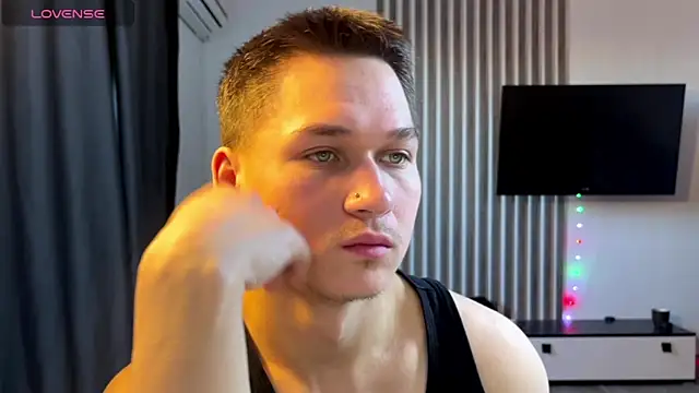 Snapshot of InfernoLustt chatting on January 13, 2026, 9:25 am InfernoLustt online show from January 13, 2026, 9:25 am