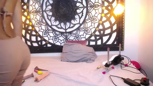 Snapshot of salome_willianss chatting on February 17, 2026, 1:40 pm salome willianss online show from February 17, 2026, 1:40 pm