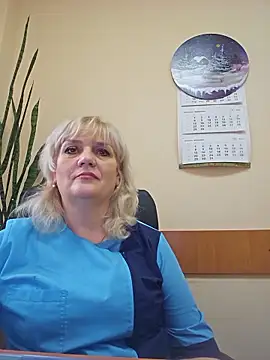 Snapshot of AliceStar333 chatting on January 8, 2026, 9:11 am AliceStar333 online show from January 8, 2026, 9:11 am