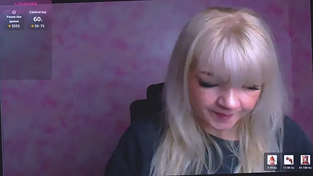 Snapshot of Madonna_Fire chatting on April 30, 2026, 11:49 am Madonna Fire online show from April 30, 2026, 11:49 am