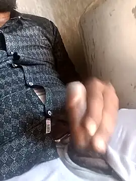 Snapshot of arsdeep1989 chatting on March 8, 2026, 8:51 am arsdeep1989 online show from March 8, 2026, 8:51 am