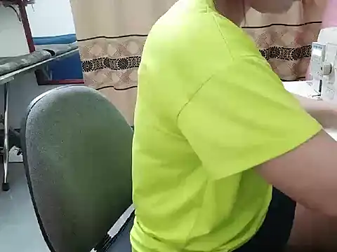 Heni6368 online show from March 26, 2026, 9:59 am