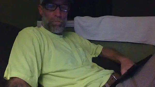 tittycum3636 online show from April 11, 2026, 3:33 am