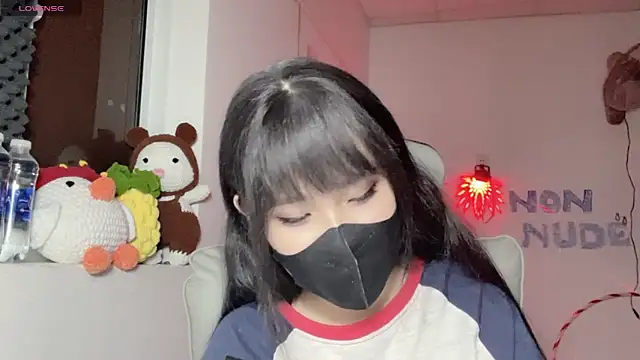 Snapshot of Tieu-May chatting on July 4, 2026, 10:05 pm Tieu-May online show from July 4, 2026, 10:05 pm