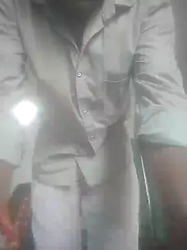 sexyboy 917 online show from May 26, 2026, 3:46 am