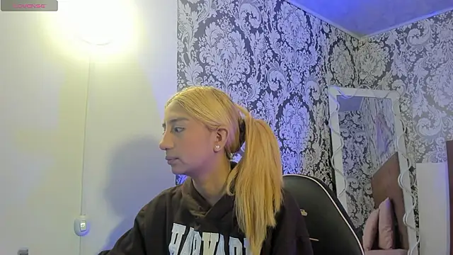 IRINA TAY1 online show from February 25, 2026, 3:16 am