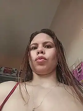 Snapshot of Lara_queenxxx chatting on March 26, 2026, 12:11 pm Lara queenxxx online show from March 26, 2026, 12:11 pm