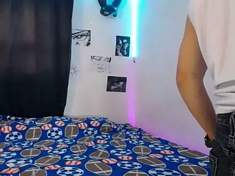 Snapshot of YourSecretCraving chatting on January 10, 2026, 2:13 am YourSecretCraving online show from January 10, 2026, 2:13 am