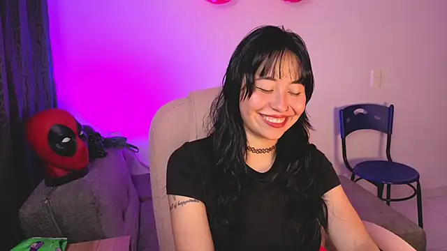 Snapshot of LolaOpalX chatting on July 3, 2026, 11:22 pm LolaOpalX online show from July 3, 2026, 11:22 pm