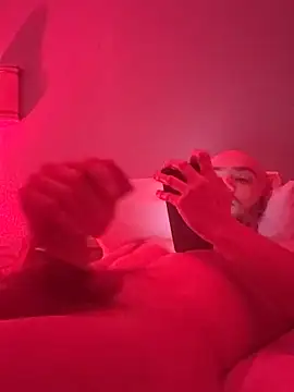 Snapshot of cloudyplay661 chatting on February 19, 2026, 8:38 pm cloudyplay661 online show from February 19, 2026, 8:38 pm