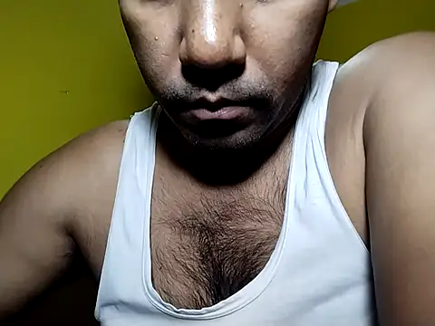 Snapshot of Lucky___05 chatting on June 18, 2026, 5:08 am Lucky 05 online show from June 18, 2026, 5:08 am