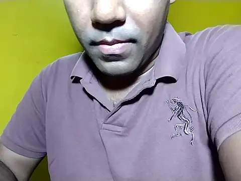 Snapshot of Lucky___05 chatting on June 22, 2026, 4:53 am Lucky 05 online show from June 22, 2026, 4:53 am