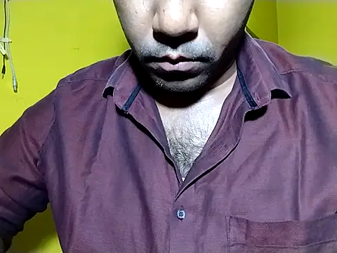 Snapshot of Lucky___05 chatting on July 17, 2026, 5:47 am Lucky 05 online show from July 17, 2026, 5:47 am