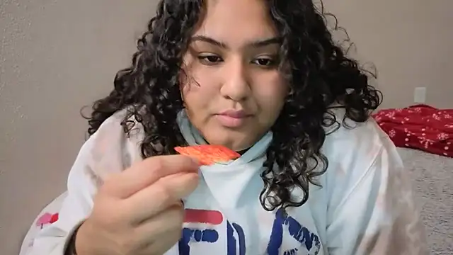 Snapshot of Angeliccreamyrican chatting on January 17, 2026, 2:27 am Angeliccreamyrican online show from January 17, 2026, 2:27 am