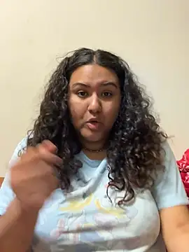 Snapshot of Angeliccreamyrican chatting on February 8, 2026, 2:26 am Angeliccreamyrican online show from February 8, 2026, 2:26 am