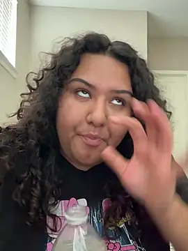 Snapshot of Angeliccreamyrican chatting on February 11, 2026, 6:57 pm Angeliccreamyrican online show from February 11, 2026, 6:57 pm