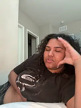 Snapshot of Angeliccreamyrican chatting on February 21, 2026, 4:19 pm Angeliccreamyrican online show from February 21, 2026, 4:19 pm