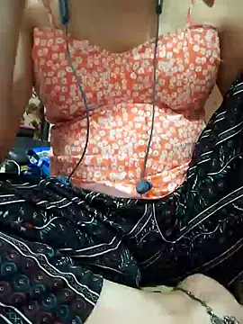 Snapshot of Rachna9090 chatting on June 26, 2026, 8:19 am Rachna9090 online show from June 26, 2026, 8:19 am