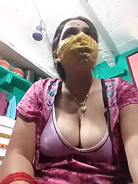 Snapshot of Savita_jatav chatting on April 1, 2026, 4:35 am Savita jatav online show from April 1, 2026, 4:35 am