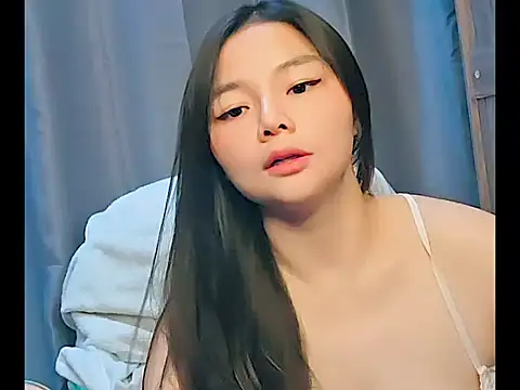 ranida999 online show from February 18, 2026, 1:29 pm