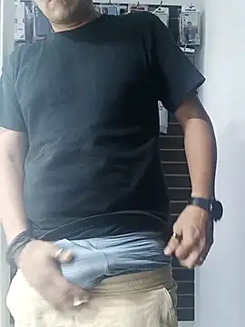 XHeterox online show from April 5, 2026, 2:58 pm