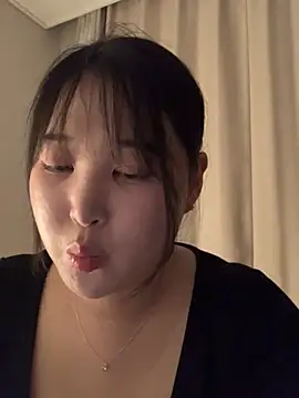 Snapshot of Ssun0612 chatting on July 5, 2026, 5:20 pm Ssun0612 online show from July 5, 2026, 5:20 pm